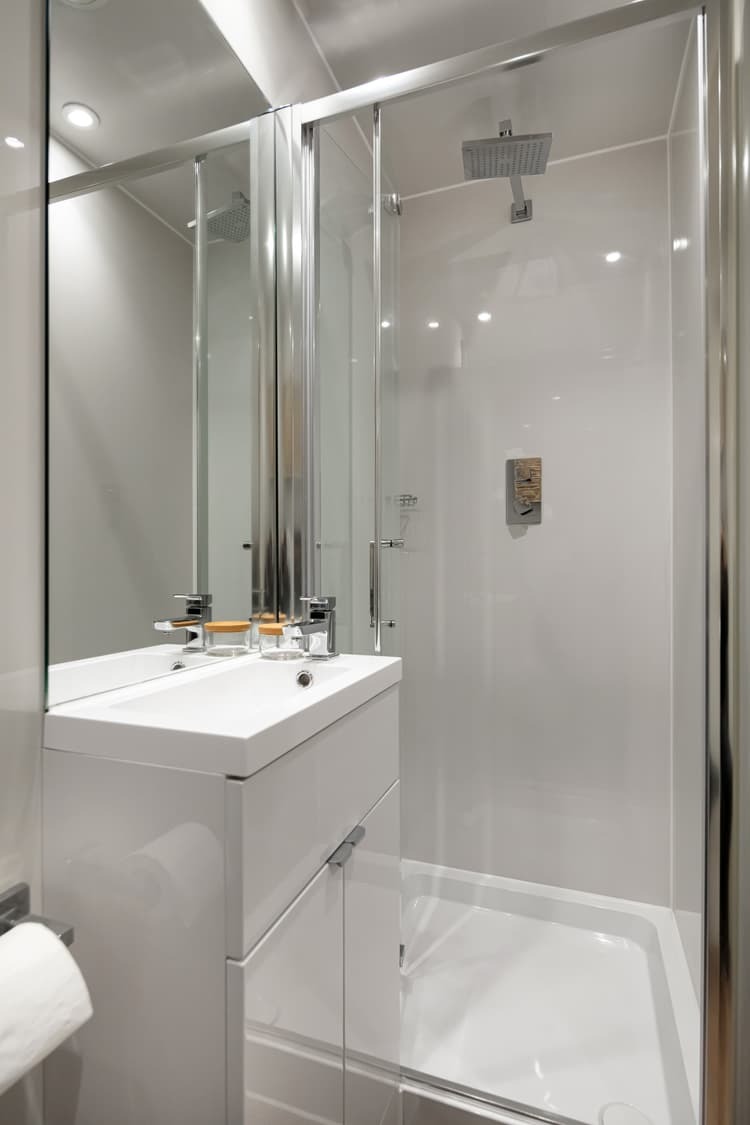 image image 3