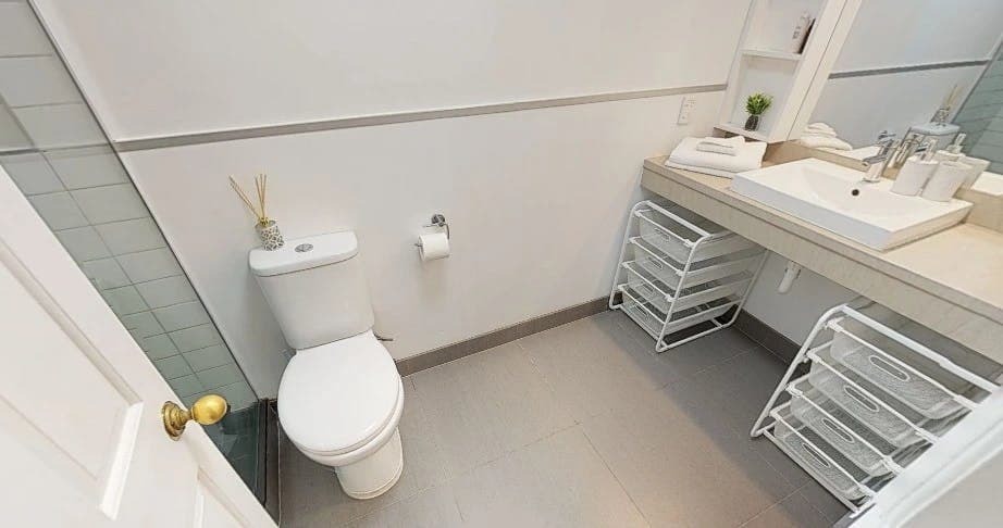 image image 3