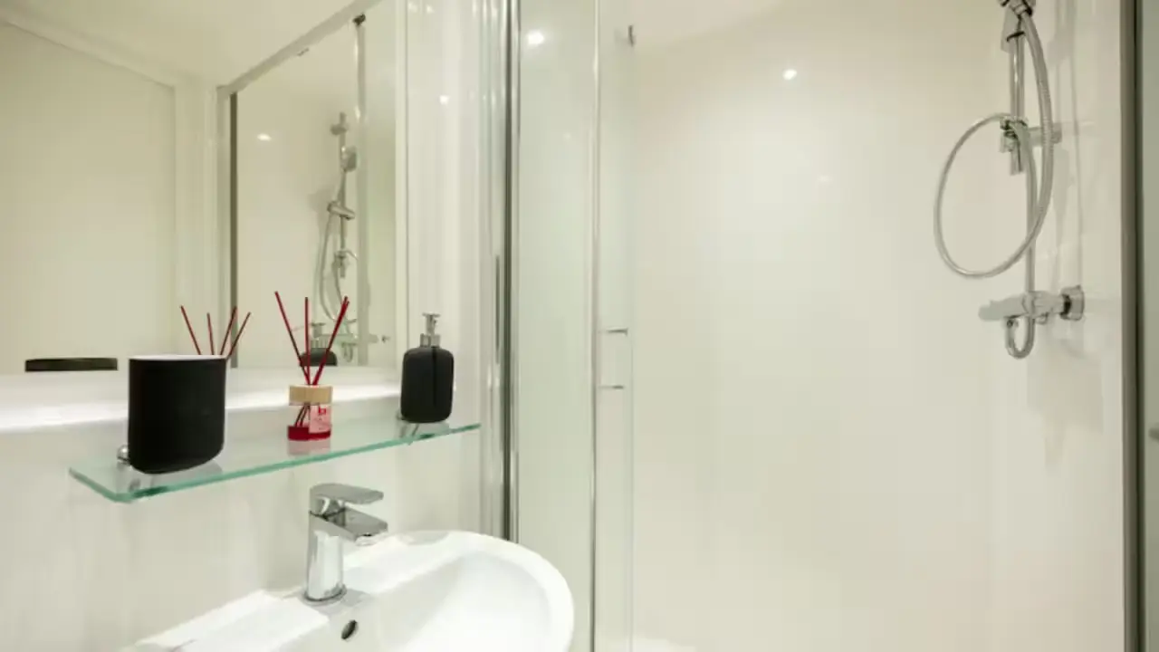 image image 3